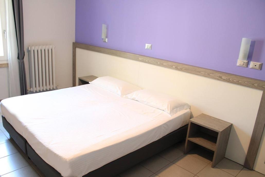 Hotel Savoia Poggio Rusco エクステリア 写真