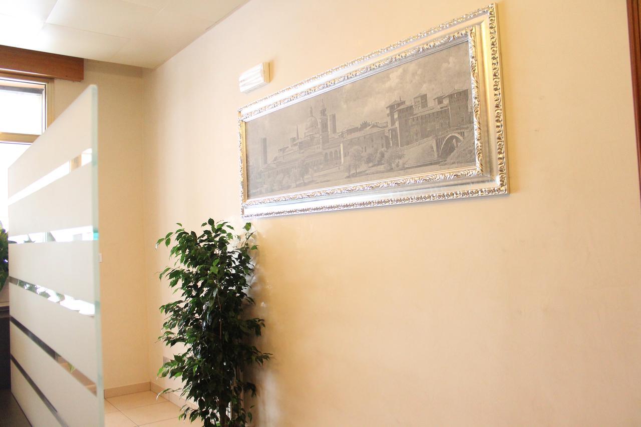 Hotel Savoia Poggio Rusco エクステリア 写真